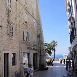 Old Town *** Split